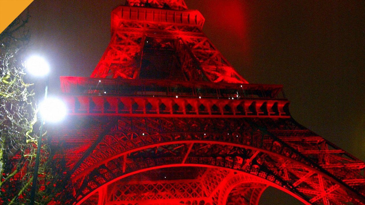 Eiffel Tower red