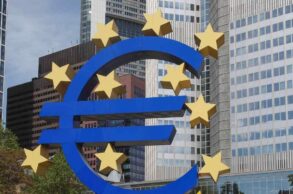 EBC ostrzega, że ​​ryzyko związane z kryptowalutami może przenieść się na szerszą gospodarkę