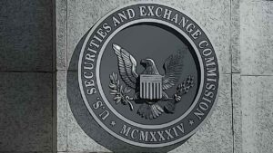Nowa propozycja SEC dot. regulacji kryptowalut wywołuje oburzenie już nawet wśród polityków