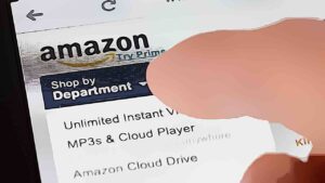 Amazon zwolni 10 000 pracowników