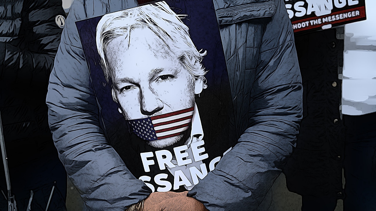 wiadomość od juliana assange adkryta na blockchainie bitcoina