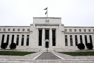 Fed będzie dalej podnosić stopy procentowe – twierdzi CEO BlackRock